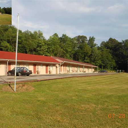 הנטינגדון Motel 22 Mapleton Depot מראה חיצוני תמונה