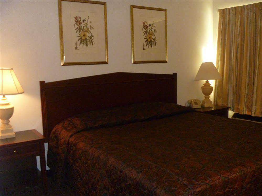 הנטינגדון Motel 22 Mapleton Depot מראה חיצוני תמונה